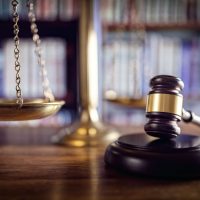 gavel2